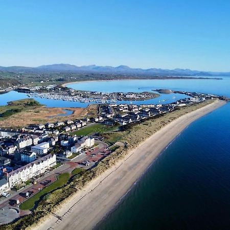 Beach Front Apartment Пулхели Экстерьер фото